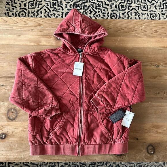 Forever 21 Jackets & Blazers - FOREVER 21 QUILTED ZIP UP JACKET BLOSSOM NEW WITH TAGS